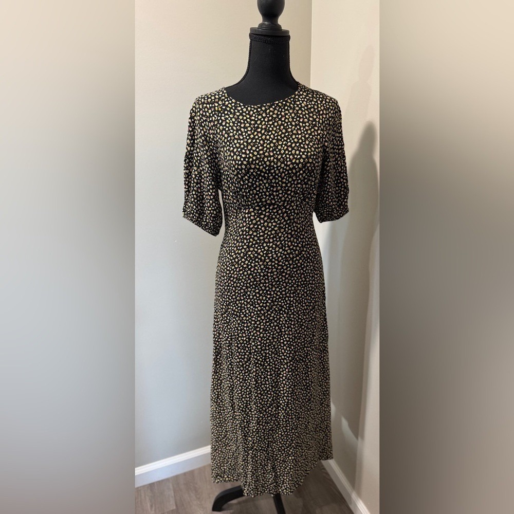 ZARA Black Floral Print Midi Dress Short Sleeve Keyhole Backโ Size S